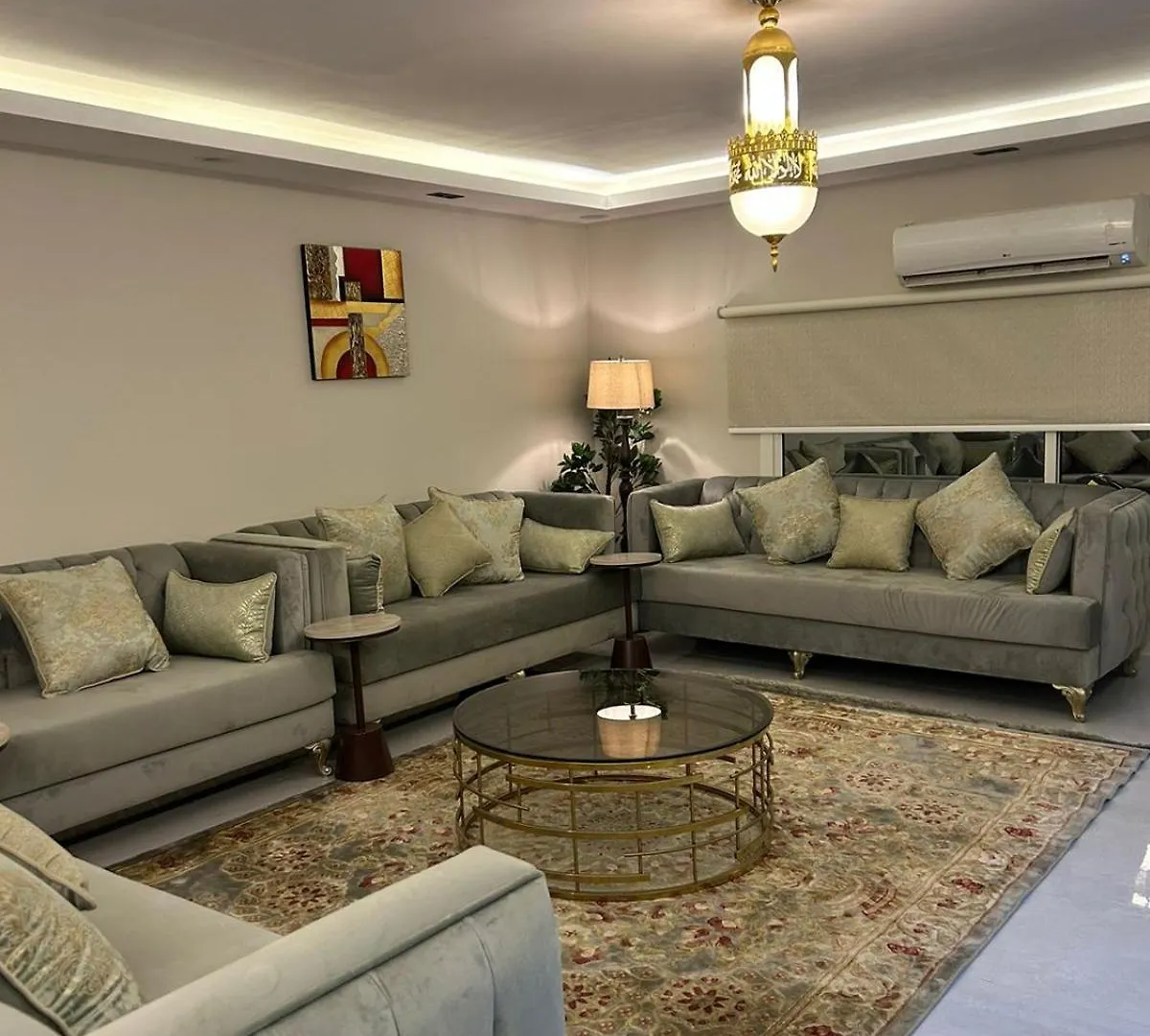 Karma Suite Mecca 0*,